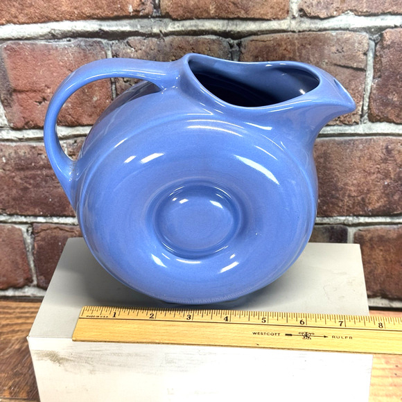 Vintage Hall's Light Delphinium Blue Donut Pitcher Jug w Ice Lip 1940s Art Deco - Picture 3 of 7